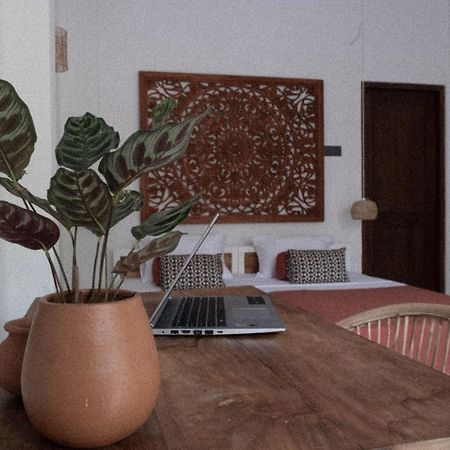 מלון דיקוולה Clics Coliving & Coworking מראה חיצוני תמונה